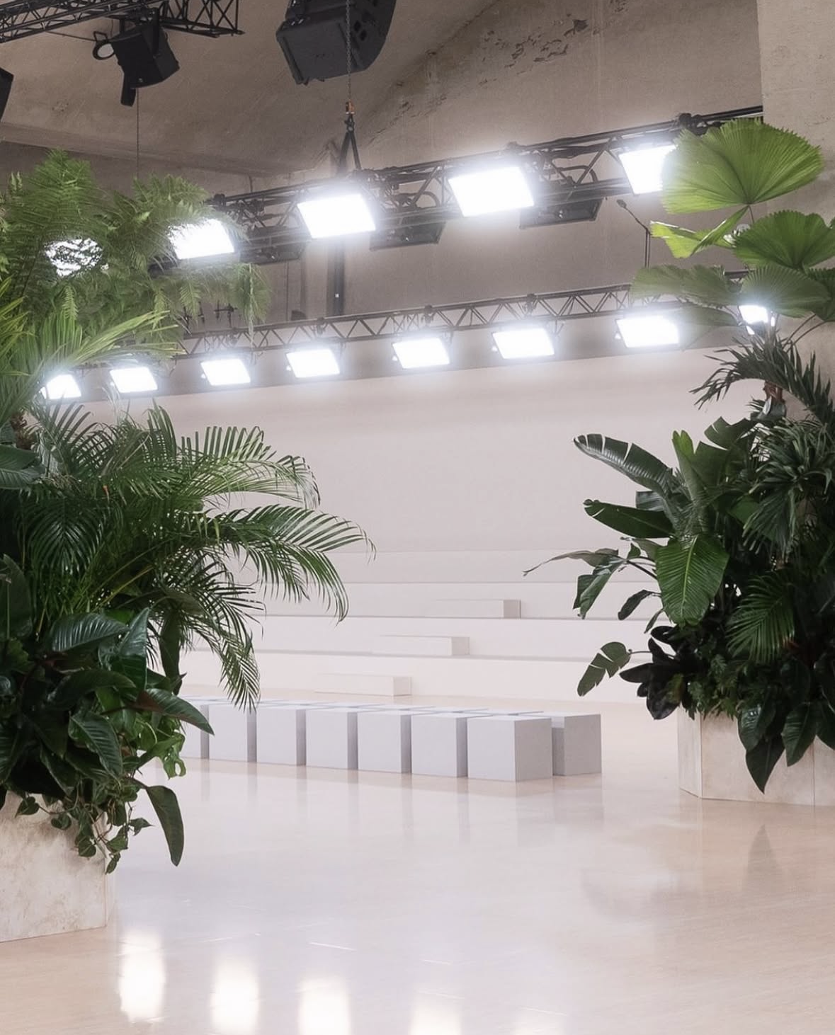 Chloé SS25, Paris