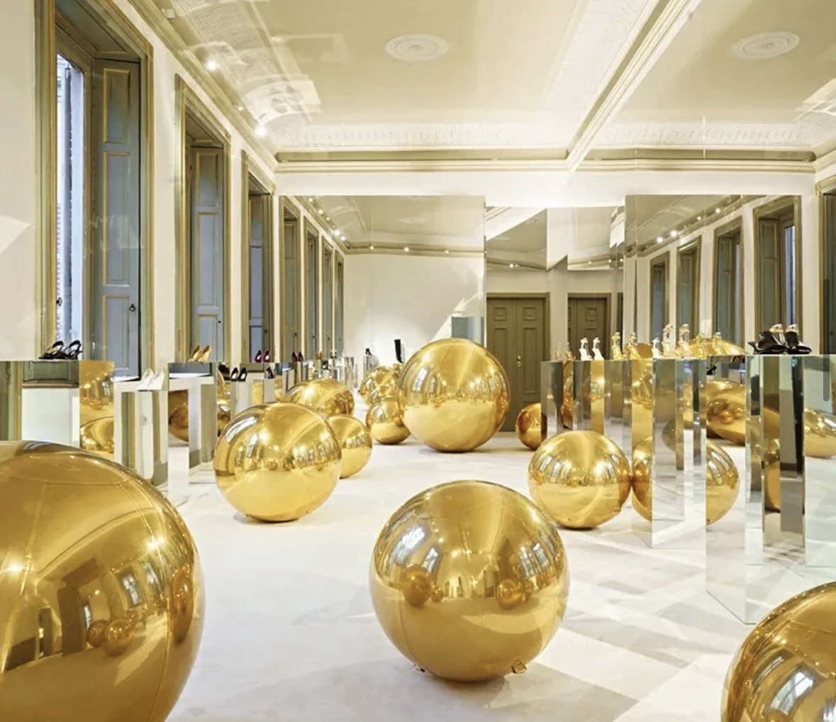 Jimmy Choo SS 2024 Presentation, Five Rooms